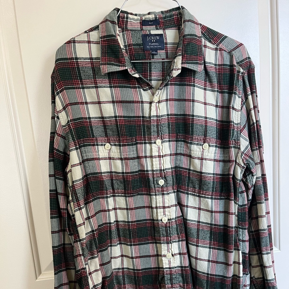 J. Crew men’s Flannel red and green plaid size Large Slim.